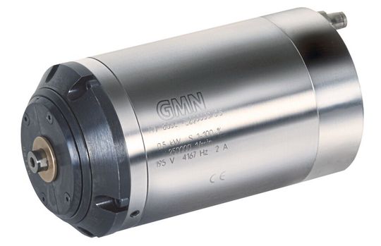 Mit Drehzahlen von bis zu 250.000 min-1 ist die Innenschleifspindel UHS 80 – 250000/0,5 die Rekordhalterin auf dem GMN-Stand. Mit Drehzahlen von bis zu 250.000 min-1 ist die Innenschleifspindel UHS 80 – 250000/0,5 die Rekordhalterin auf dem GMN-Stand.