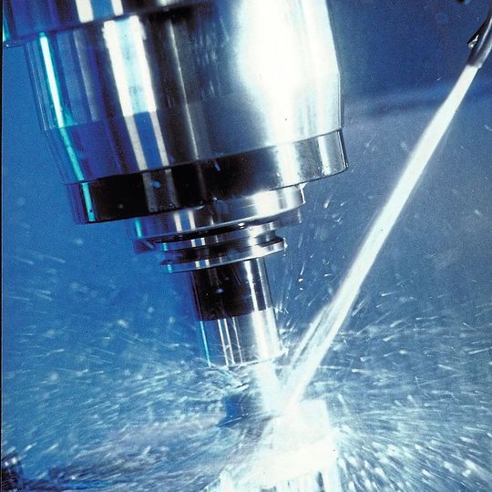 Daten oder statistische Betriebswerte von Spindeln liefern Anhaltspunkte für Maschinenschäden oder Bedienungsfehler. Daten oder statistische Betriebswerte von Spindeln liefern Anhaltspunkte für Maschinenschäden oder Bedienungsfehler.