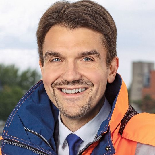 Prof. Dr. Uli Paetzel, seit 2016 Vorstandsvorsitzender von Emschergenossenschaft und Lippeverband, ist seit Januar 2019 Präsident der DWA. Prof. Dr. Uli Paetzel, seit 2016 Vorstandsvorsitzender von Emschergenossenschaft und Lippeverband, ist seit Januar 2019 Präsident der DWA.