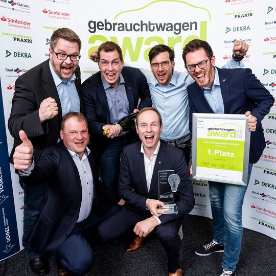 Das Team von Auto Bierschneider war der Gewinner des Gebrauchtwagen Awards 2019. Das Team von Auto Bierschneider war der Gewinner des Gebrauchtwagen Awards 2019.