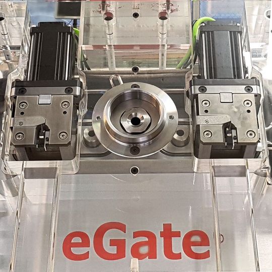 The E-gate actuators have a compact footprint. The E-gate actuators have a compact footprint.