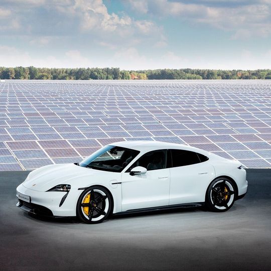 Weltpremiere des neuen Porsche Taycan in Europa 2019 Weltpremiere des neuen Porsche Taycan in Europa 2019