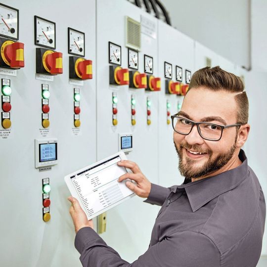 Energiemessgeräte: Moderne Messgeräte müssen leicht und intuitiv bedienbar sein. Energiemessgeräte: Moderne Messgeräte müssen leicht und intuitiv bedienbar sein.
