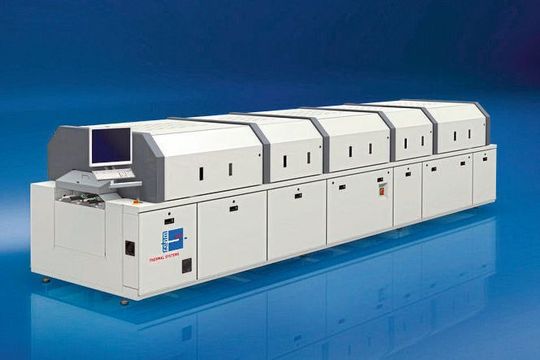 Bei der VisionXP+ funktioniert das Residue Management über eine Kombination aus Pyrolyse vom Einlauf- bis zum Peakbereich sowie der Kaltkondensation in der Kühlstrecke. Bei der VisionXP+ funktioniert das Residue Management über eine Kombination aus Pyrolyse vom Einlauf- bis zum Peakbereich sowie der Kaltkondensation in der Kühlstrecke.