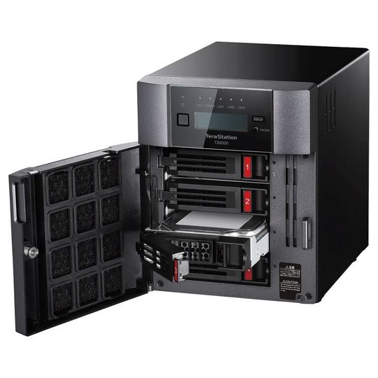 Terastation 6400 mit vier Schächten in der Desktop-Version (DN). Terastation 6400 mit vier Schächten in der Desktop-Version (DN).