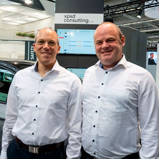 Raphael Dammann (l.) und Siegfried Trede übernehmen die Geschäftsführer der xpxd consulting GmbH. Raphael Dammann (l.) und Siegfried Trede übernehmen die Geschäftsführer der xpxd consulting GmbH.