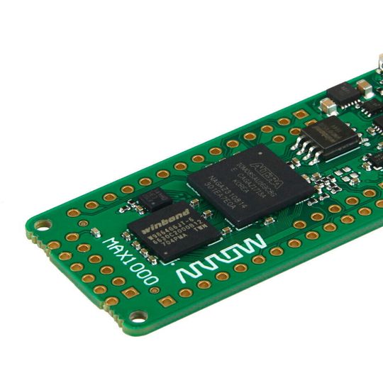 Kreativ-Plattform: Für seinen FPGA-Wettbewerb stellt Arrow drei unterschiedliche FPGA-Entwicklerboards bereit, darunter Intels MAX1000. Kreativ-Plattform: Für seinen FPGA-Wettbewerb stellt Arrow drei unterschiedliche FPGA-Entwicklerboards bereit, darunter Intels MAX1000.