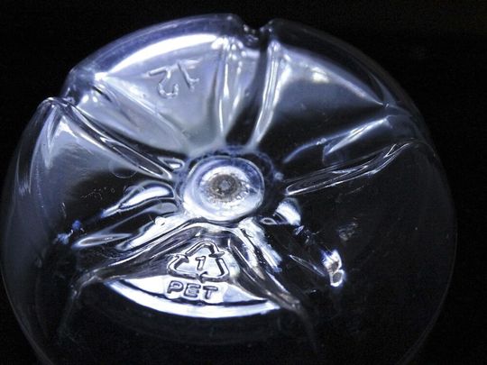 Recycling-Code auf einer PET-Flasche