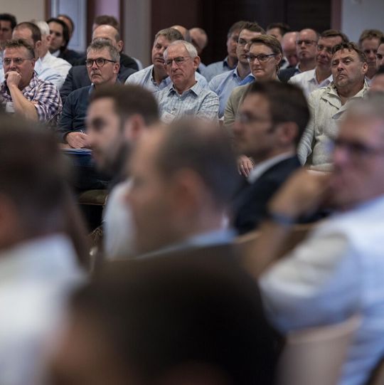 Volles Haus beim Smart Process Manufacturing Kongress 2018 Volles Haus beim Smart Process Manufacturing Kongress 2018