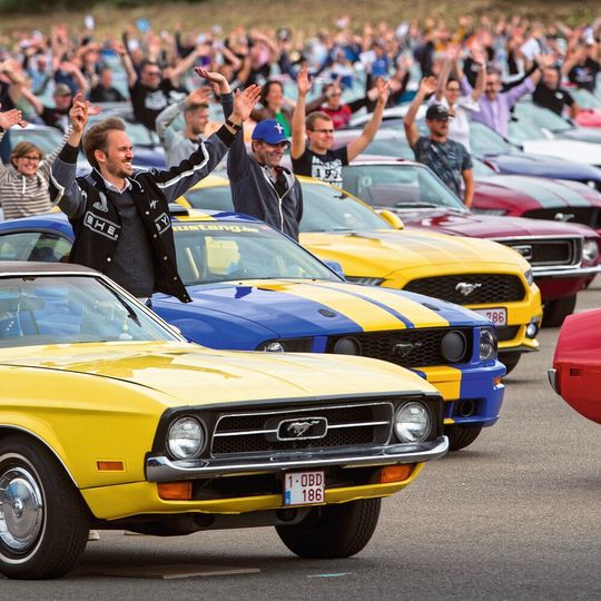 Zum Mustang-Treffen im belgischen Lommel waren gut 1.300 Fahrzeuge gekommen. Zum Mustang-Treffen im belgischen Lommel waren gut 1.300 Fahrzeuge gekommen.