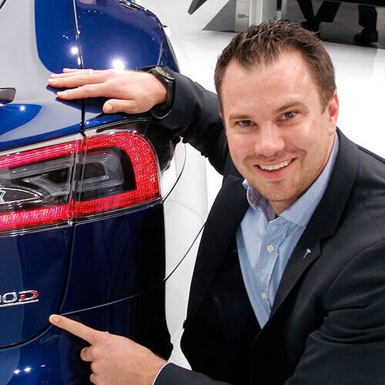 Jochen Rudat startete 2009 bei Tesla. Jochen Rudat startete 2009 bei Tesla.