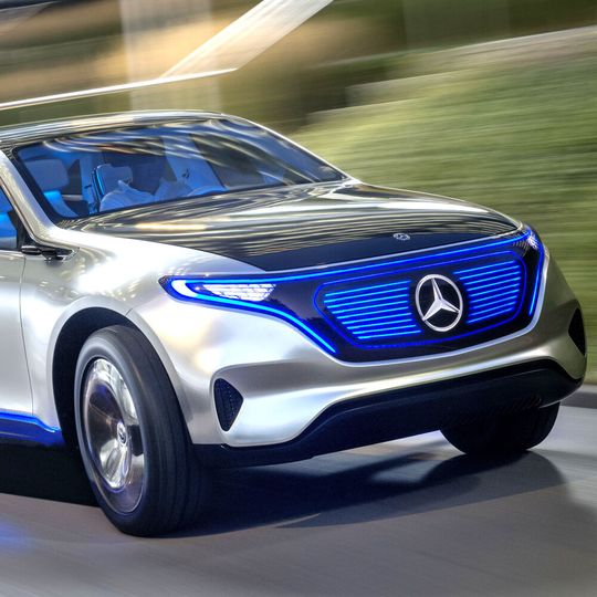 Daimlers EQ-Modelle erhalten ihre Batteriezellen aus ostdeutscher Produktion. Daimlers EQ-Modelle erhalten ihre Batteriezellen aus ostdeutscher Produktion.