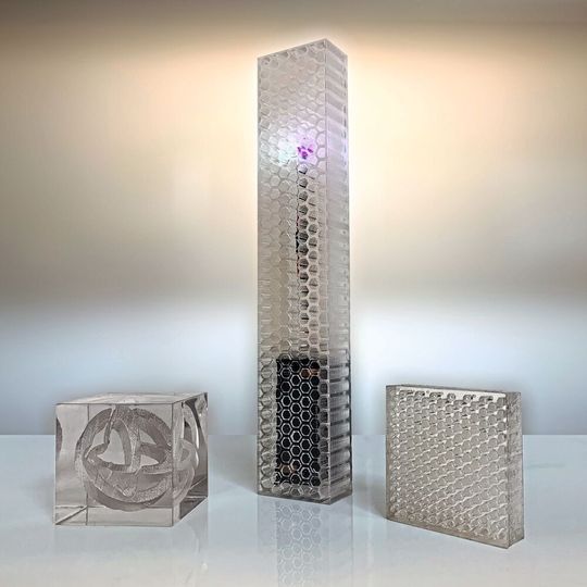 Die Photopolymermaterialien „Ultracur3D“ sind für den frühen Entwicklungszugang in der neuen WAV-Technologie qualifiziert. Die Photopolymermaterialien „Ultracur3D“ sind für den frühen Entwicklungszugang in der neuen WAV-Technologie qualifiziert.