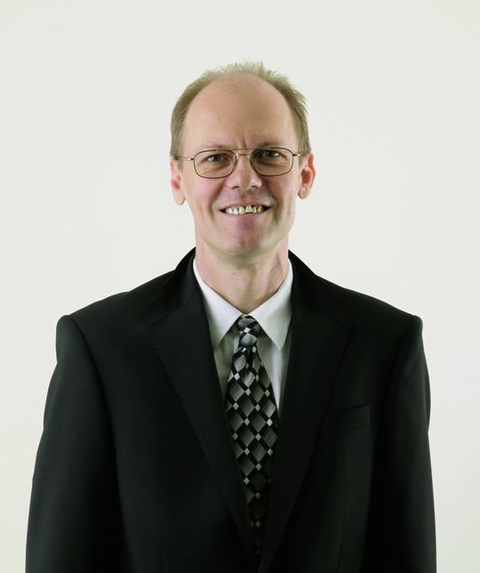 Stuart Wiesner has assumed the management of Rheinfelden Alloys, a subsidiary of Aluminium Rheinfelden GmbH. Stuart Wiesner has assumed the management of Rheinfelden Alloys, a subsidiary of Aluminium Rheinfelden GmbH.