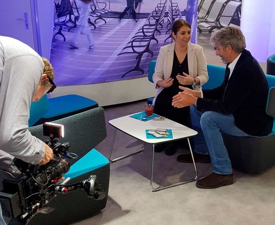 Wir haben auf der DMEXCO 2019 mit vier Experten zu den Themen Data Marketing und Customer Experience gesprochen. Wir haben auf der DMEXCO 2019 mit vier Experten zu den Themen Data Marketing und Customer Experience gesprochen.
