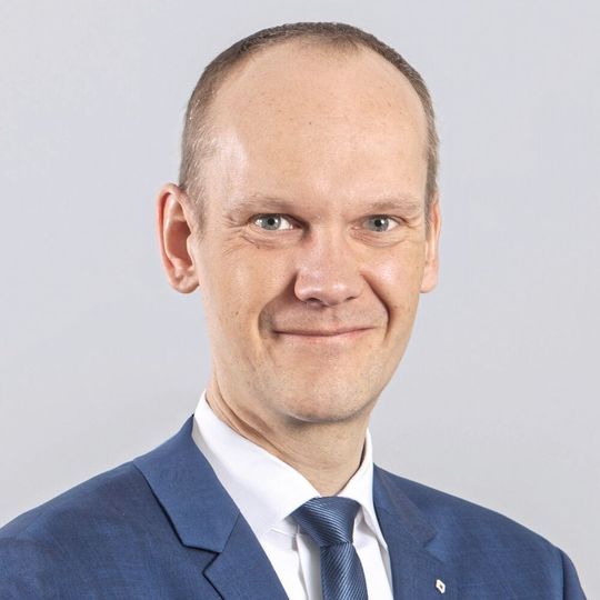 Erst als Direktor, jetzt als Vorstand: Ralf Benecke ist bei Renault Deutschland für Qualität und Kundenservice verantwortlich. Erst als Direktor, jetzt als Vorstand: Ralf Benecke ist bei Renault Deutschland für Qualität und Kundenservice verantwortlich.