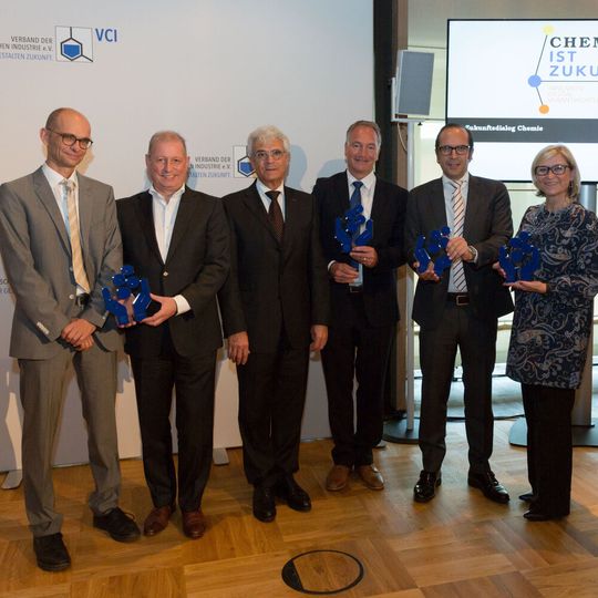 Der Responsible-Care-Wettbewerb 2019 hatte das Thema „Unser Beitrag zur Nachhaltigkeit in der Lieferkette“. Der Responsible-Care-Wettbewerb 2019 hatte das Thema „Unser Beitrag zur Nachhaltigkeit in der Lieferkette“.