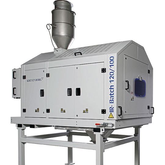 Das IR-Batch 90/100-30 – nicht nur für Masterbatch-Kristallisation und Trocknung geeignet Das IR-Batch 90/100-30 – nicht nur für Masterbatch-Kristallisation und Trocknung geeignet