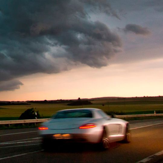 Die Autobauer fahren derzeit stürmischen Zeiten entgegen. Die Autobauer fahren derzeit stürmischen Zeiten entgegen.
