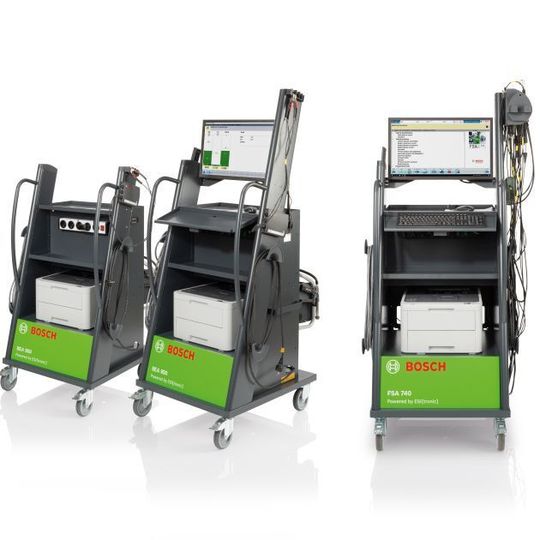Jetzt auch mit 48-Volt-Messtechnik: das Diagnosesystem FSA 740 von Bosch. Jetzt auch mit 48-Volt-Messtechnik: das Diagnosesystem FSA 740 von Bosch.