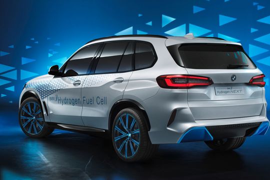 BMW hat auf der IAA 2019 das Wasserstoffauto „Hydrogen Next“ gezeigt. Neue Forschungsergebnisse könnten das zentrale Bauteil, die Brennstoffzelle, deutlich verbilligen.