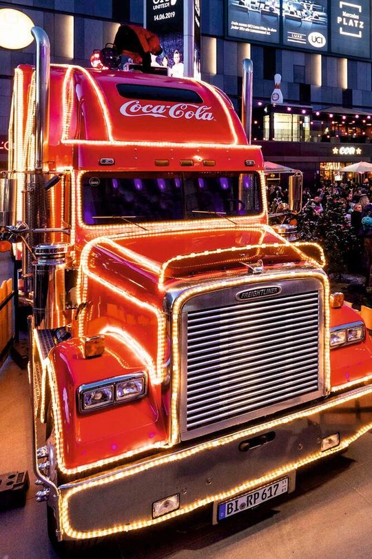 Das Kennzeichen beweist es – Bielefeld gibt es wirklich und der Weihnachtsmann wohnt dort.