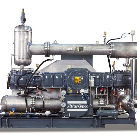 Mit den CO2-Kolbennachverdichtern von Atlas Copco lässt sich Kohlendioxid, das z.B. in Brauereien oder in chemischen Prozessen anfällt, auf einen Betriebsüberdruck von elf bis 20 bar komprimieren. Mit den CO2-Kolbennachverdichtern von Atlas Copco lässt sich Kohlendioxid, das z.B. in Brauereien oder in chemischen Prozessen anfällt, auf einen Betriebsüberdruck von elf bis 20 bar komprimieren.