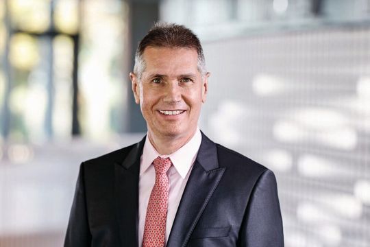Werner Lieberherr und Mann + Hummel trennen sich – wegen unterschiedlicher Meinungen über die künftige Strategie – bereits nach einem Jahr. Werner Lieberherr und Mann + Hummel trennen sich – wegen unterschiedlicher Meinungen über die künftige Strategie – bereits nach einem Jahr.