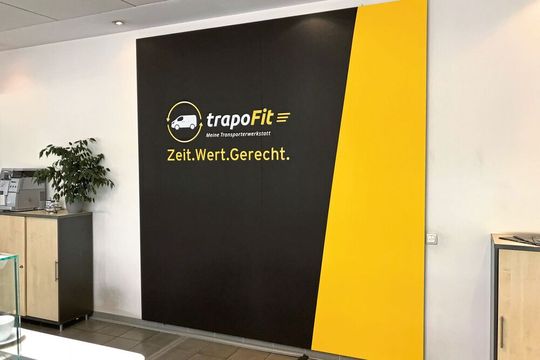 Das Autohaus Nühlen hat an seinem Standort in Duisburg das Trapofit-Konzept eingeführt.