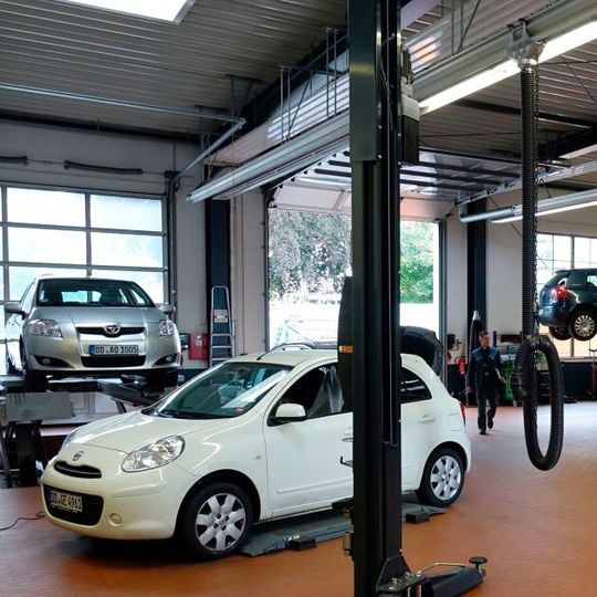 Die freie Werkstatt der Unternehmensgruppe Mezger in Dresden zählt zu den Top Ten des Deutschen Werkstattpreises 2019. Die freie Werkstatt der Unternehmensgruppe Mezger in Dresden zählt zu den Top Ten des Deutschen Werkstattpreises 2019.