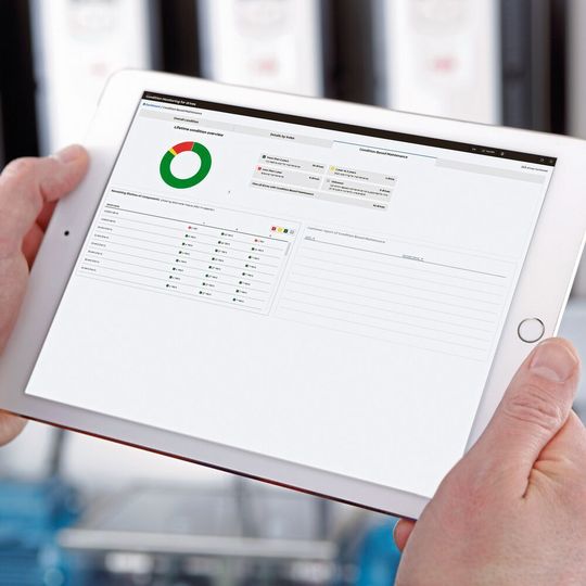 Die neue Software ermöglicht die frühzeitige Warnung vor ungewöhnlichen Betriebsbedingungen, die zum vorzeitigen Ausfall eines Antriebs mit den entsprechenden Bauteilen führen könnten. Die neue Software ermöglicht die frühzeitige Warnung vor ungewöhnlichen Betriebsbedingungen, die zum vorzeitigen Ausfall eines Antriebs mit den entsprechenden Bauteilen führen könnten.