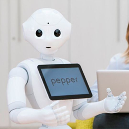 The Pepper robot has the ability to interact with humans through conversation and its touch screen which is positioned on his chest. The Pepper robot has the ability to interact with humans through conversation and its touch screen which is positioned on his chest.