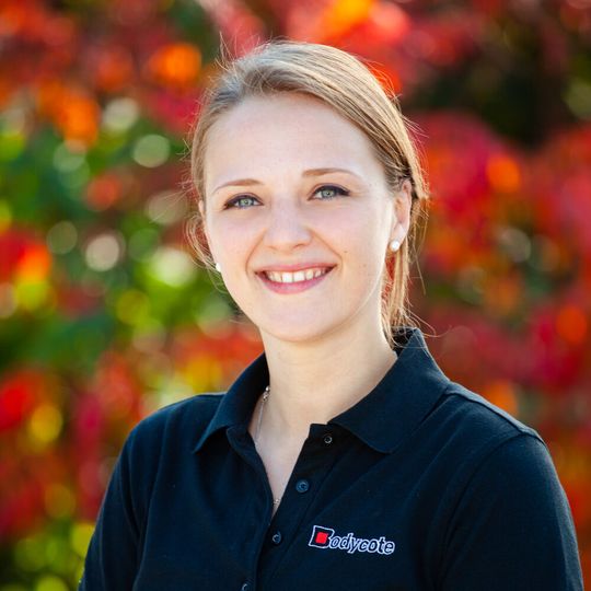 Alexandra Friedrich präsentiert auf dem 17. Pumpen-Forum, wie eine Steigerung der Verschleiß- und Schwingfestigkeit korrosionsbeständiger Stähle in Pumpenanwendungen gelingt. Alexandra Friedrich präsentiert auf dem 17. Pumpen-Forum, wie eine Steigerung der Verschleiß- und Schwingfestigkeit korrosionsbeständiger Stähle in Pumpenanwendungen gelingt.