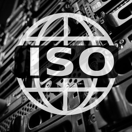 Die ISO 27002 ist ein Leitfaden für das Informationssicherheits-Management. Die ISO 27002 ist ein Leitfaden für das Informationssicherheits-Management.