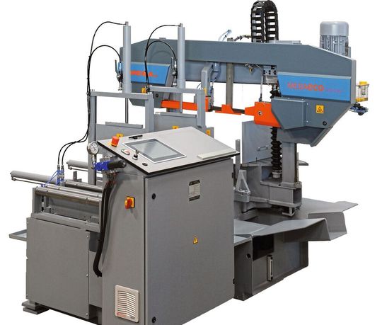 Das Flaggschiff in Sachen CNC-Doppelgehrungs-Bandsägeautomaten heißt Mebaeco 335 DGA-600. Er werde im Rahmen der Blechexpo 2019 auch mit smarten Mebaconnect-Funktionen vorgestellt. Halle 10 am Stand 10101. Das Flaggschiff in Sachen CNC-Doppelgehrungs-Bandsägeautomaten heißt Mebaeco 335 DGA-600. Er werde im Rahmen der Blechexpo 2019 auch mit smarten Mebaconnect-Funktionen vorgestellt. Halle 10 am Stand 10101.