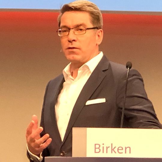 Alexander Birken, CEO Otto Group: „Ist Mut nur ein Buzzword oder steckt da gesellschaftliche Verantwortung dahinter?“