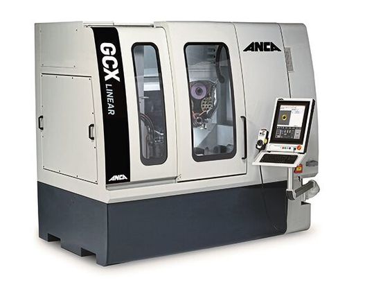 Anca stellt mit der GCX Linear ein 5-Achs-Schleifsystem für die hochpräzise sowie produktive Bearbeitung von Werkzeugen für das Wälzschälen und Formfräsen vor. Sie halte einige Besonderheiten bereit, mit denen diese Schleifprozesse optimiert wurden. Anca stellt mit der GCX Linear ein 5-Achs-Schleifsystem für die hochpräzise sowie produktive Bearbeitung von Werkzeugen für das Wälzschälen und Formfräsen vor. Sie halte einige Besonderheiten bereit, mit denen diese Schleifprozesse optimiert wurden.