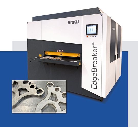 Beidseitige Entgratung und Kantenverrundung für Laserteile in einem Durchgang mit reproduzierbaren Ergebnissen ermöglicht der Edgebreaker 3000. Beidseitige Entgratung und Kantenverrundung für Laserteile in einem Durchgang mit reproduzierbaren Ergebnissen ermöglicht der Edgebreaker 3000.