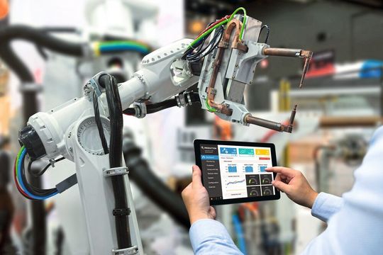 Edge Computing bietet in der Fertigung verschiedene Anwendungsfälle. Edge Computing bietet in der Fertigung verschiedene Anwendungsfälle.