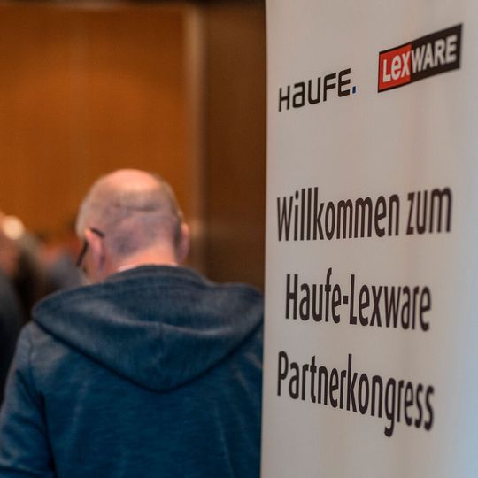 Rund 150 Händler folgten der Einladung von Lexware. Rund 150 Händler folgten der Einladung von Lexware.