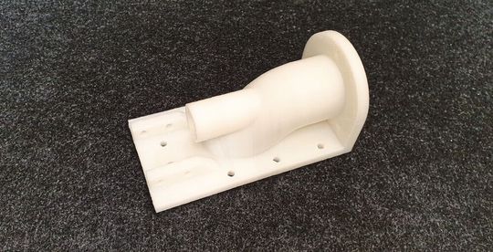 Einen Vorgeschmack auf den Granulat-Druckkopf gibt Hage 3D mit diesem Bauteil. Einen Vorgeschmack auf den Granulat-Druckkopf gibt Hage 3D mit diesem Bauteil.