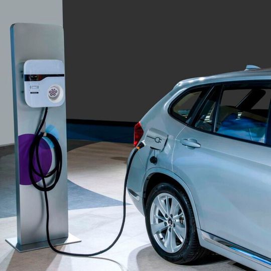 In 2018, the global electric car fleet exceeded 5.1 million, up 2 million from the previous year and almost doubling the number of new electric car sales. In 2018, the global electric car fleet exceeded 5.1 million, up 2 million from the previous year and almost doubling the number of new electric car sales.