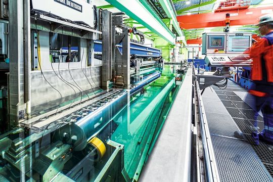 Zur Qualitätskontrolle wird abschließend eine Ultraschallprüfung durchgeführt. Zur Qualitätskontrolle wird abschließend eine Ultraschallprüfung durchgeführt.
