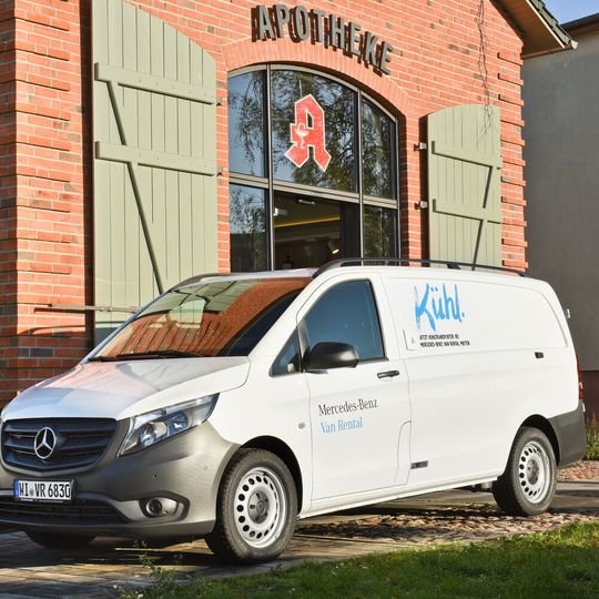 Für Pharmaprodukte und mehr: Der Mercedes-Benz Vito kann flexibel kurz-, mittel- oder langfristig angemietet werden. Für Pharmaprodukte und mehr: Der Mercedes-Benz Vito kann flexibel kurz-, mittel- oder langfristig angemietet werden.