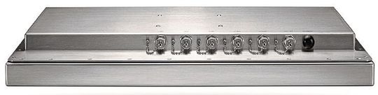 Durch die Anzahl der wichtigsten Schnittstellen decken die Panel PCs ein breites Einsatz- und Aufgabenspektrum ab. Durch die Anzahl der wichtigsten Schnittstellen decken die Panel PCs ein breites Einsatz- und Aufgabenspektrum ab.