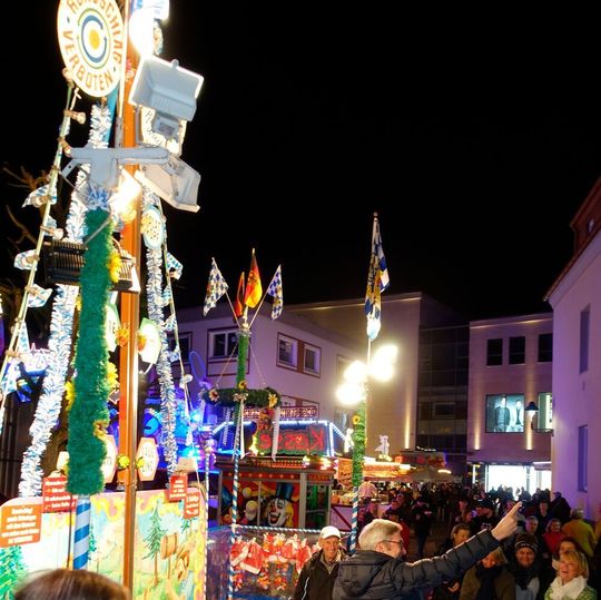 In Soest steppte am 6. November auf der Kirmes der Bär. In Soest steppte am 6. November auf der Kirmes der Bär.