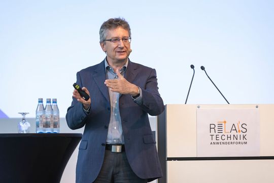 Signalrelais: Besonderheiten von Signalrelais und deren neuartige Anwendungen mit Bernhard Schmidt (Hongfa).