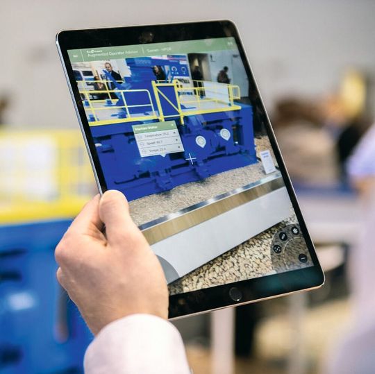 Definierte Points of Interests werden an Hand eines Tablets ausgelesen. Definierte Points of Interests werden an Hand eines Tablets ausgelesen.