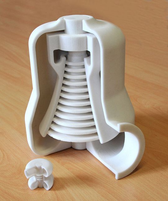 Neues CO2 wird mit der Energietechnologie nicht freigesetzt, da sich das superkritische Kohlendioxid in einem geschlossenen Kreislauf befindet.