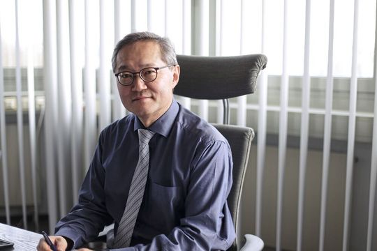 Masanao Kobayashi, scheidet mit Wirkung zum 31. Dezember 2019 aus dem Vorstand der Harmonic Drive aus, wird dem Unternhemen aber weiterhin als Berater zur Verfügung stehen. Masanao Kobayashi, scheidet mit Wirkung zum 31. Dezember 2019 aus dem Vorstand der Harmonic Drive aus, wird dem Unternhemen aber weiterhin als Berater zur Verfügung stehen.